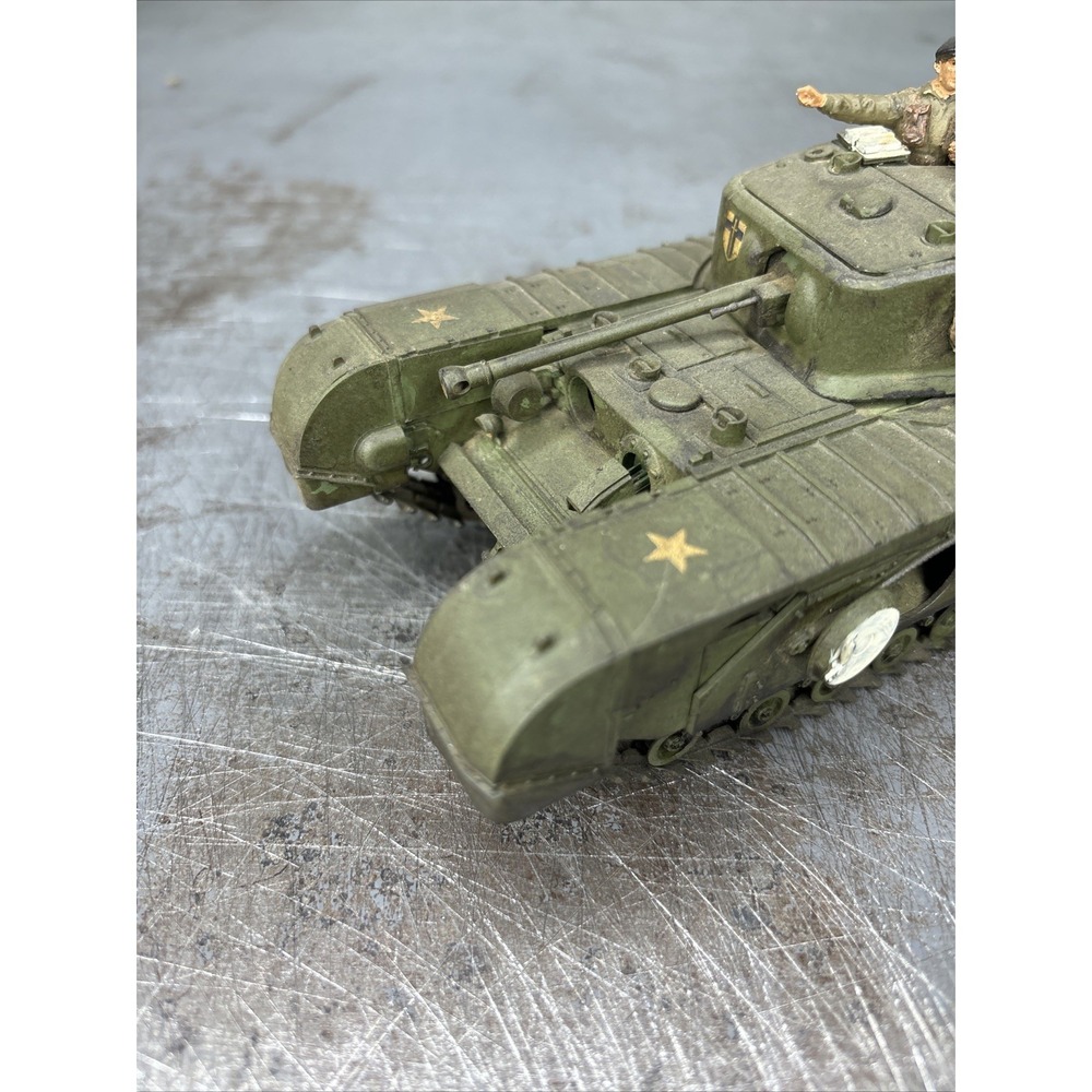 1/35 Built Painted British Churchill Crocodile Flamethrower Tank BRITON W/Figure - Picture 2 of 13